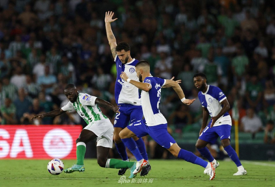 早巅峰的球 早巅峰的球