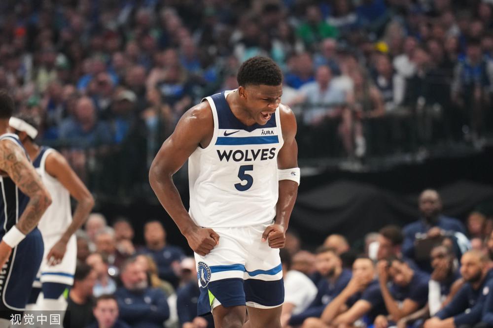 虽然在国际 虽然在国际