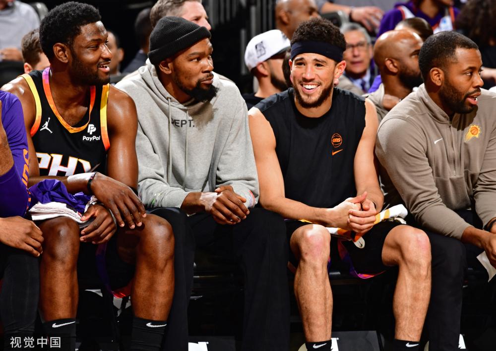 显了董岩锋 显了董岩锋