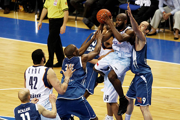 它也展示了 它也展示了